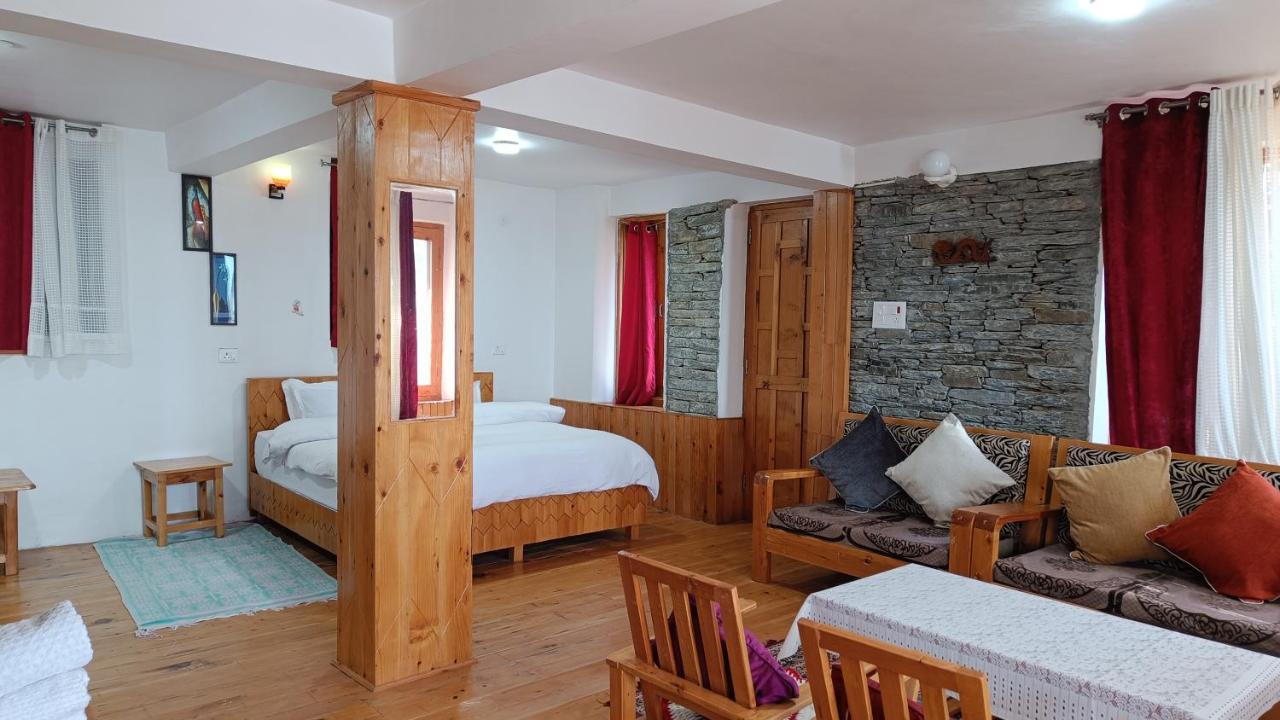 Ishan Log Huts-A Boutique Home Stay Banjar Exterior photo